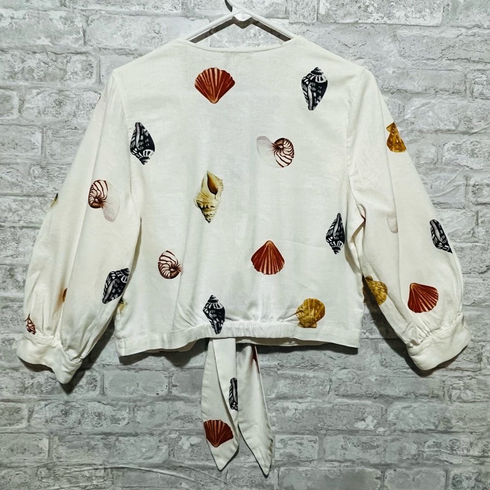 Rachel Zoe Linen Blend White Cropped Top Seashell Print Tie Front Size Medium - Picture 4 of 5